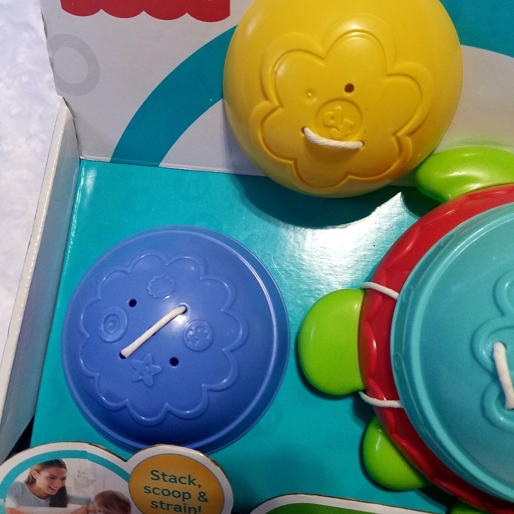 Fisher Price Stack & Strain Bath Turtle - Picture 4 of 8